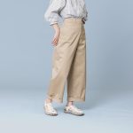 Women's UNEEK Sneaker  |  Lily Pad/Peach Fuzz
